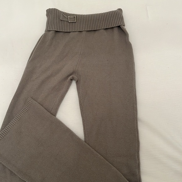 knit pants - Picture 3 of 5